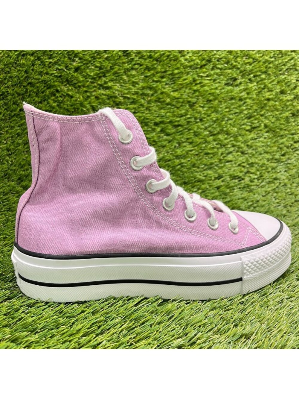 Converse Chuck Taylor All Star Lift High Womens Size 6.5 Purple Shoes Sneakers